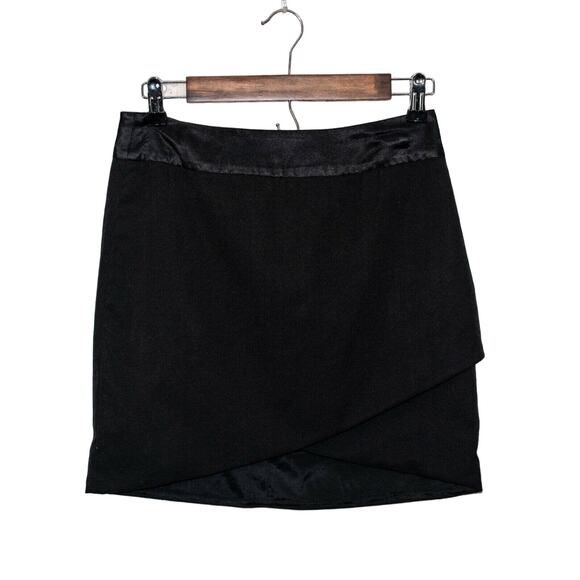 The Kooples Women's Layer Black Mini Skirt Wool Size 36 - Picture 6 of 8